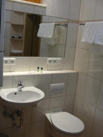Aparthotel The Square Cobourg Chambre photo